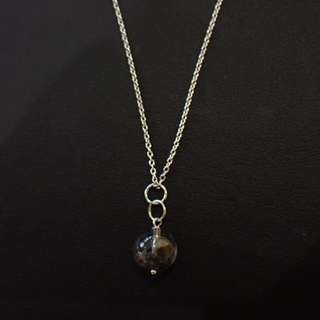 【ハンドメイドジュエリー】ガーデンクォーツの球をネックレスにお仕立て致しました。