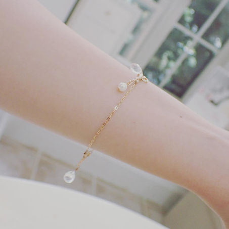 【ハンドメイドジュエリー】夏にぴったり。ピンクゴールドのブレスレットをお仕立てさせて頂きました