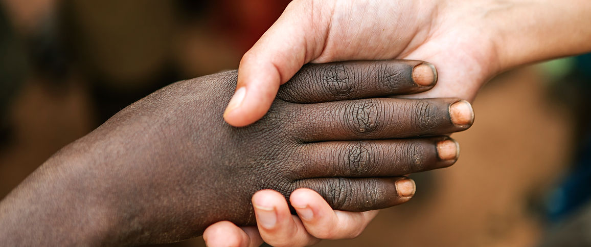 tomados de la mano