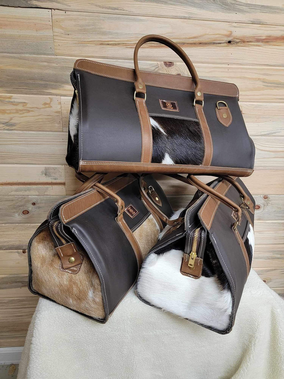 Thumbnail: Premium Custom Leather Weekender Bag