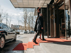 Celebrity Event Planning: Working with High-Profile Clients