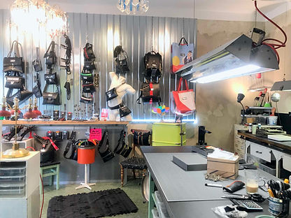 2309_ueberuns_para_atelier.jpg