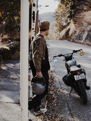 MOTOR CYCLES | haku