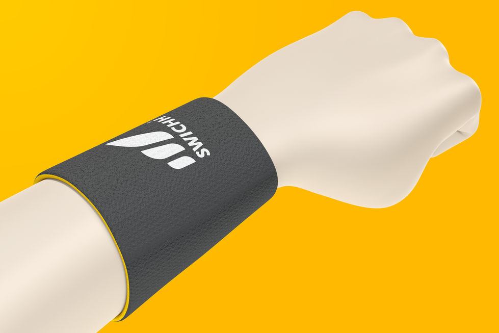 sport-wristband-with-hand-mockup-perspective
