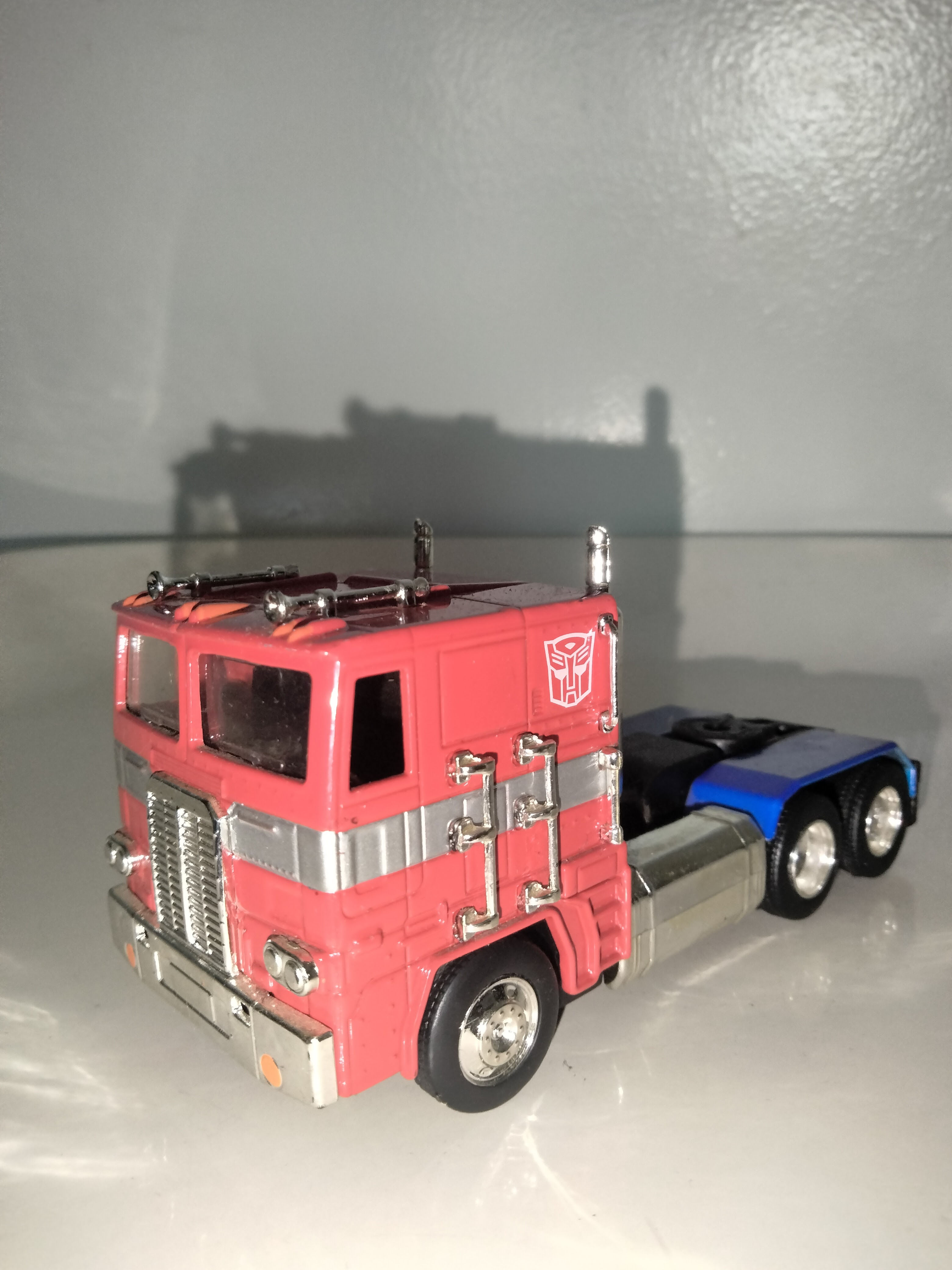 OPTIMUS PRIME 1984