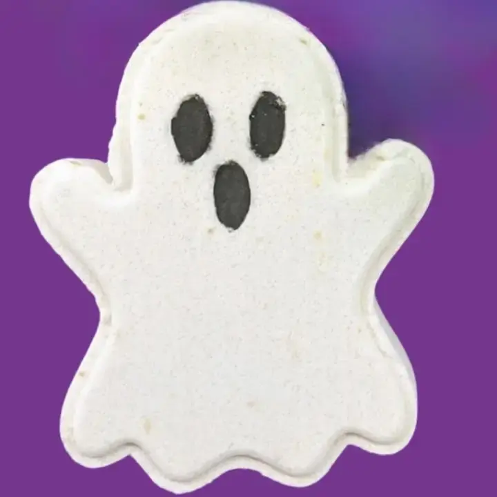 Ghost Bath Bomb