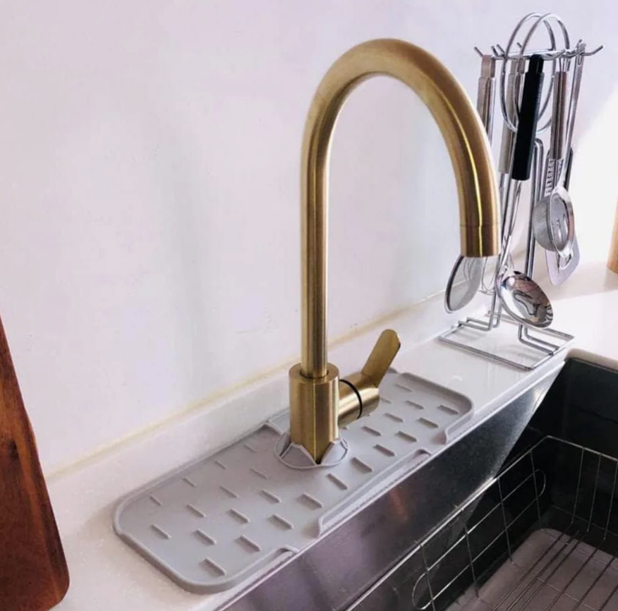 Thumbnail: Silicone Faucet Splash Guard for Kitchen & Bathroom Sink – Durable & Versatile