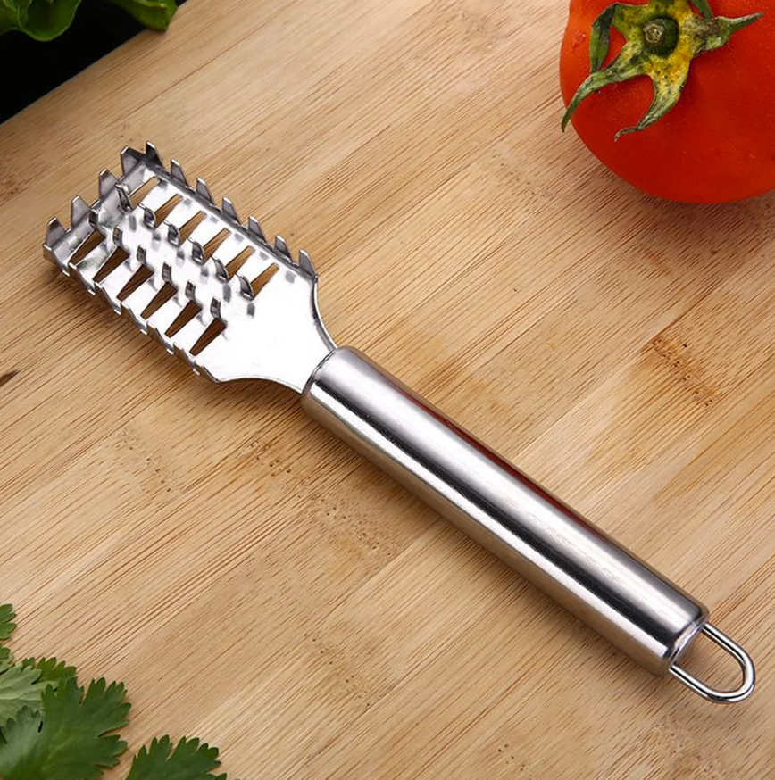 Stainless Steel Fish Scale Remover Scraper with Sawtooth Edge