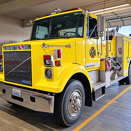 This pumper has a 1250gpm pump and carries 1000 gallons of water. In addition it carries a full compliment of hose from 3/4 to 5" in diameter, extrication equipment, as well as a full compliment of firefighting tools.