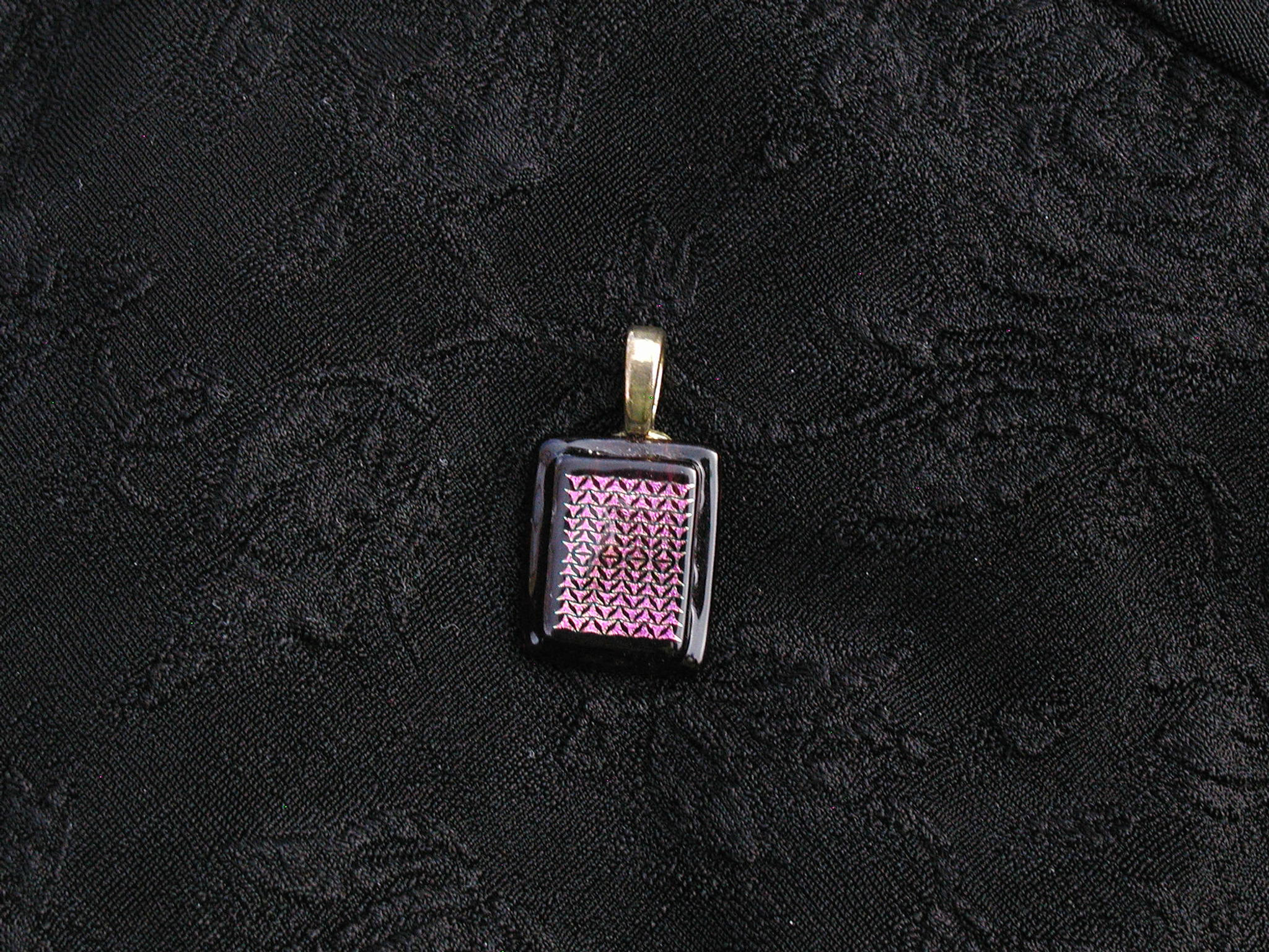 Pendant--Medium