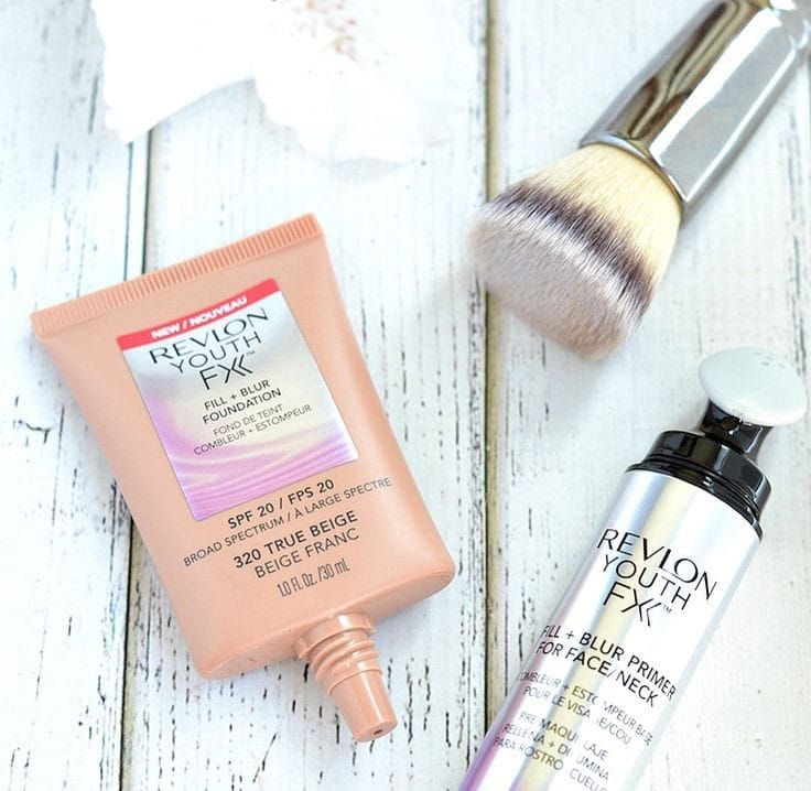 Thumbnail: REVLON YOUTH FX CORRETTORE FILL + BLUR N° 3