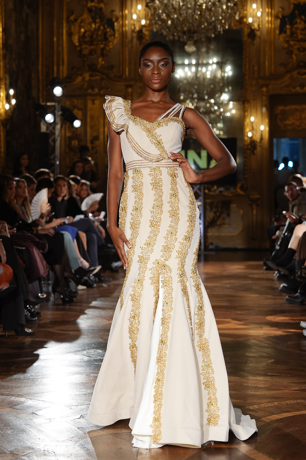 MODEL ON RUNWAY