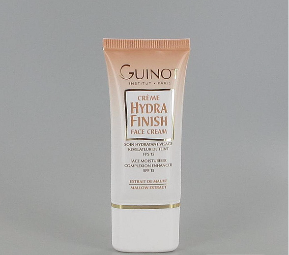 Creme Hydra Finish 30 ml SPF 15 Moisturizing Facial Care