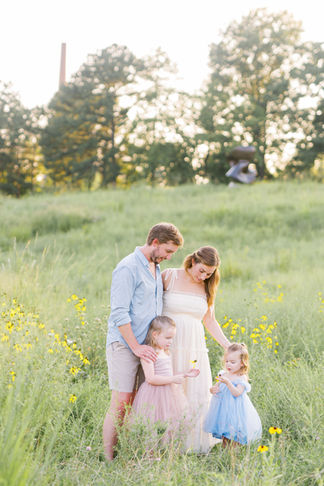 North Carolina Museum of Art Family Session, Raleigh Family Photographer, Raleigh Photographer, Triangle photographer, family photographer, field photos, family session, sunset in field
