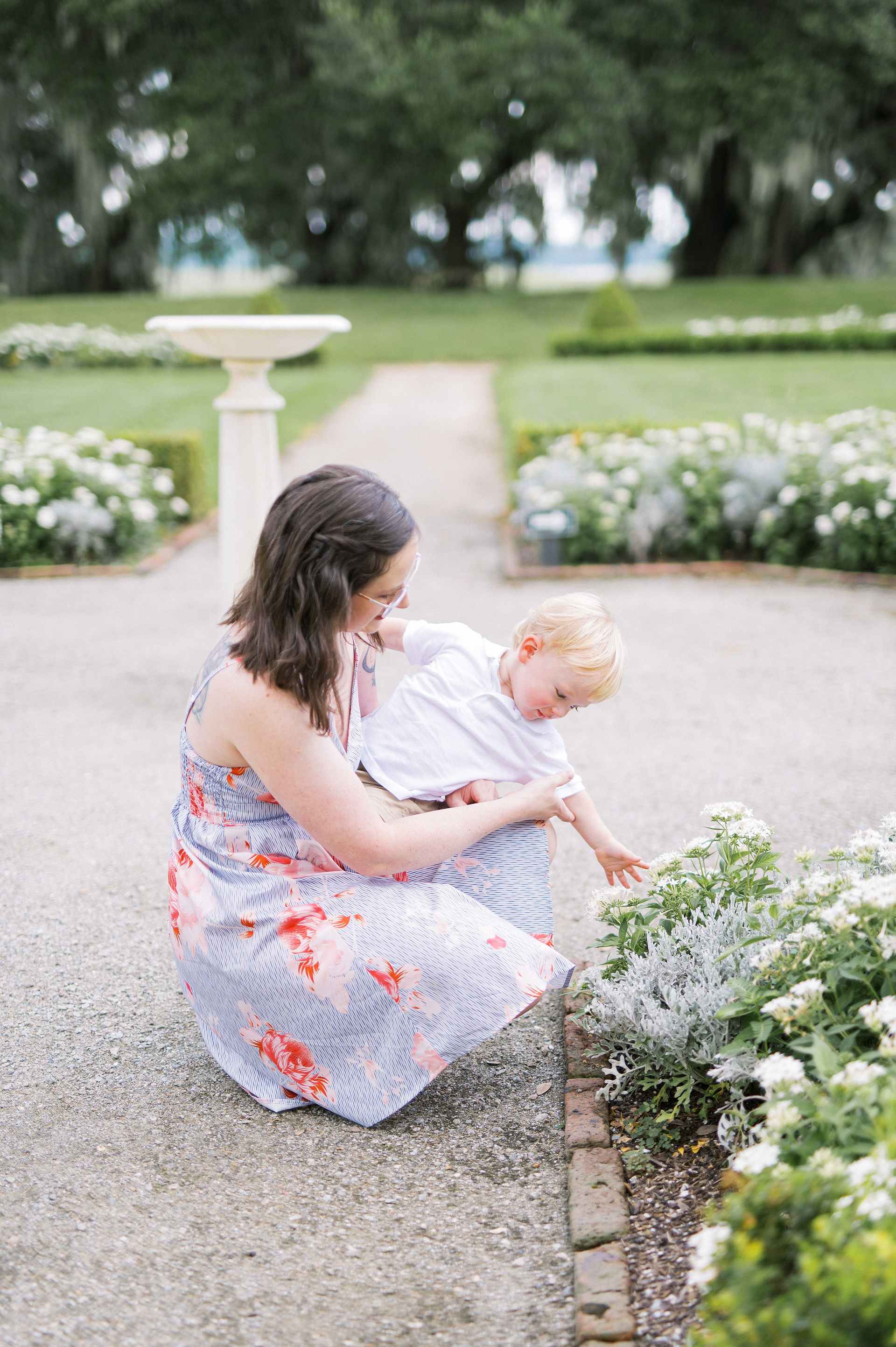 Charleston Family Photographer, charleston photographer, charleston wedding photographer, north carolina wedding photographer, north carolina family photographer, family photos, mommy and me session