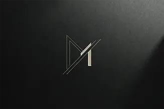 m-e9.webp