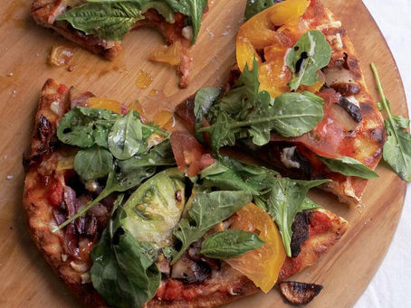 MANTARLI SOĞANLI FONTİNA PEYNİRLİ PİZZA