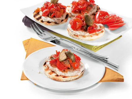 DANA ESKALOP PIZZAIOLA EŞLİĞİNDE