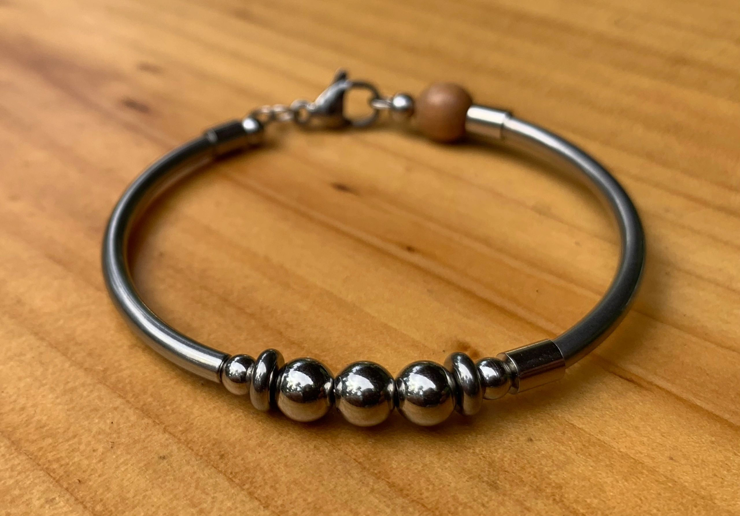 Liscio: Stainless Steel