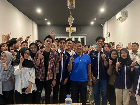 Berbagi Kisah Sukses Alumni: Menjelajahi Peluang Karir di Luar Dunia Hukum