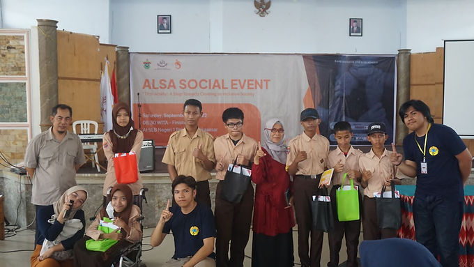Mewujudkan Kesadaran Masyarakat Terkait Inklusi, ALSA LC Unhas Sukses Menggelar Social Event 2022