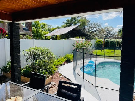 Wood vs. Vinyl vs. Aluminum Fencing: What’s the Best Option for Tampa Homeowners?