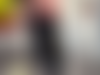 The Ontological Dilemma of the Artist’s Bottle: Between Consumption and Contemplation