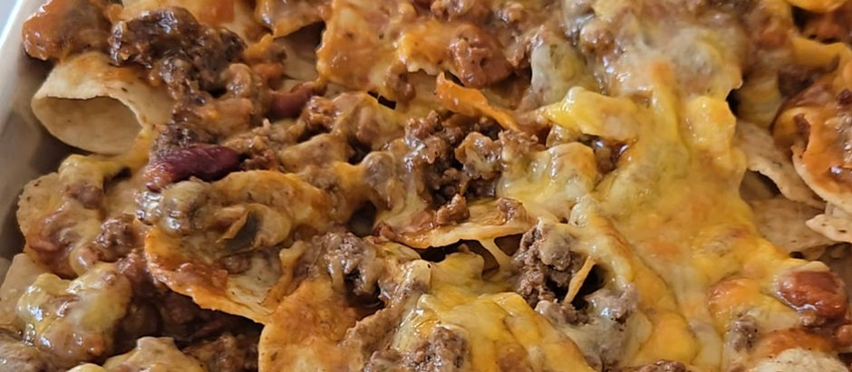 Chili Cheese Pour Nachos