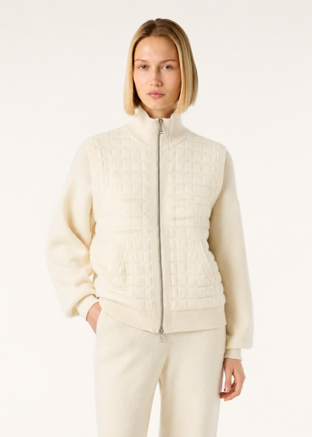 Cashmere Grid Jacquard Sleeveless Zipped Jacket