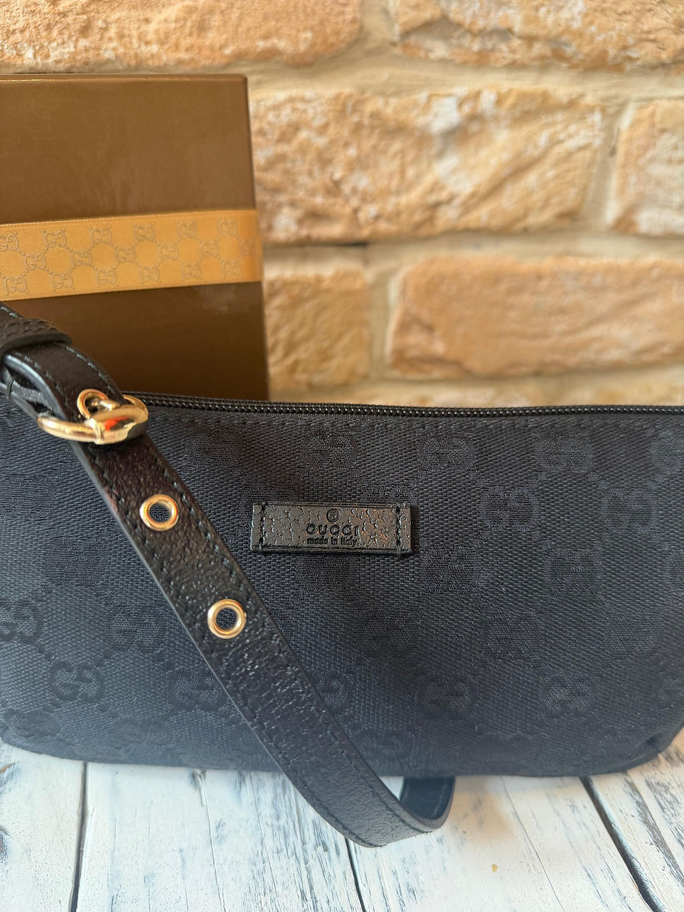 Thumbnail: GUCCI Clutch with Strap - Black