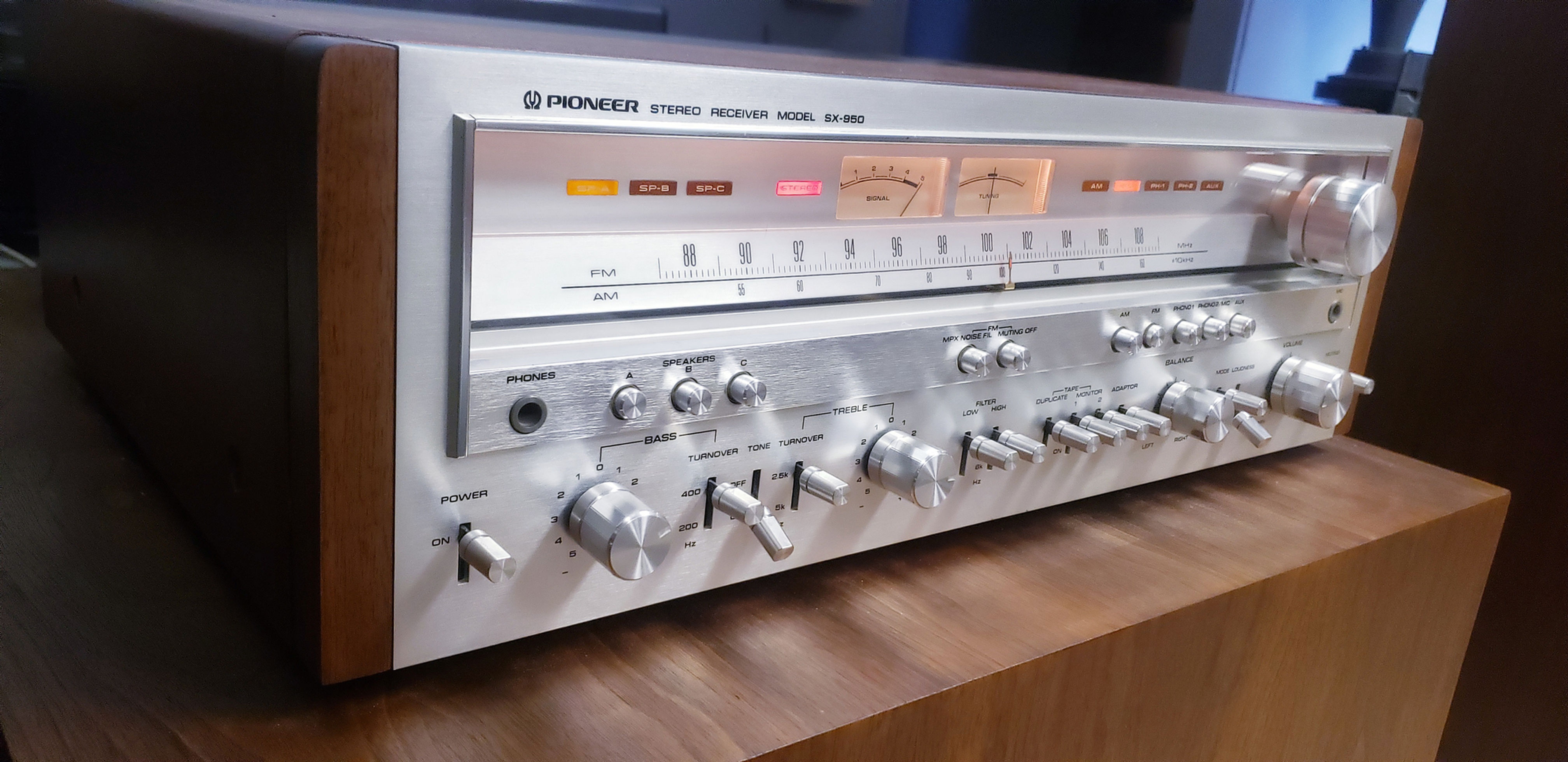Pioneer SX-950 Stereo Receiver - Just Finished 😍 85wpc - Beautiful