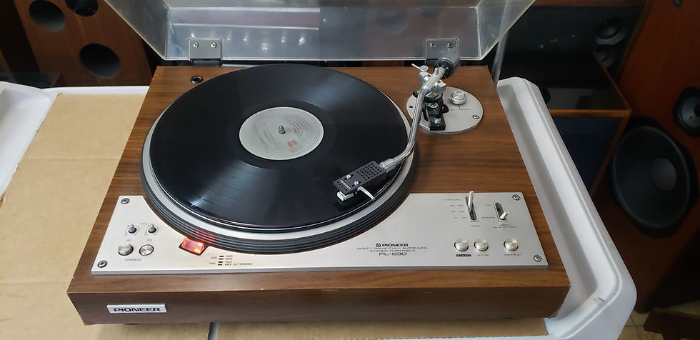 Thumbnail: Pioneer PL-530 Turntable