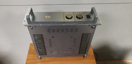 TOA P150D Power Amplifier (150wpc @ 8ohm, 220wpc @ 4ohm) | BIG AZ