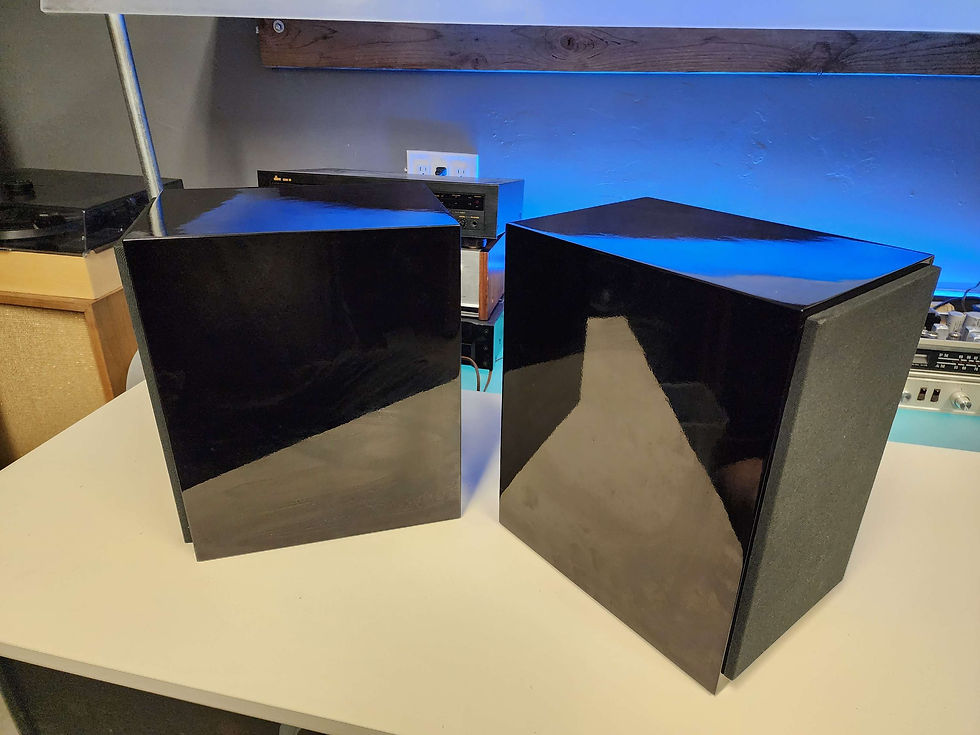 B&W Bowers Wilkins CM5 S2 Bookshelf Loudspeakers Piano Black