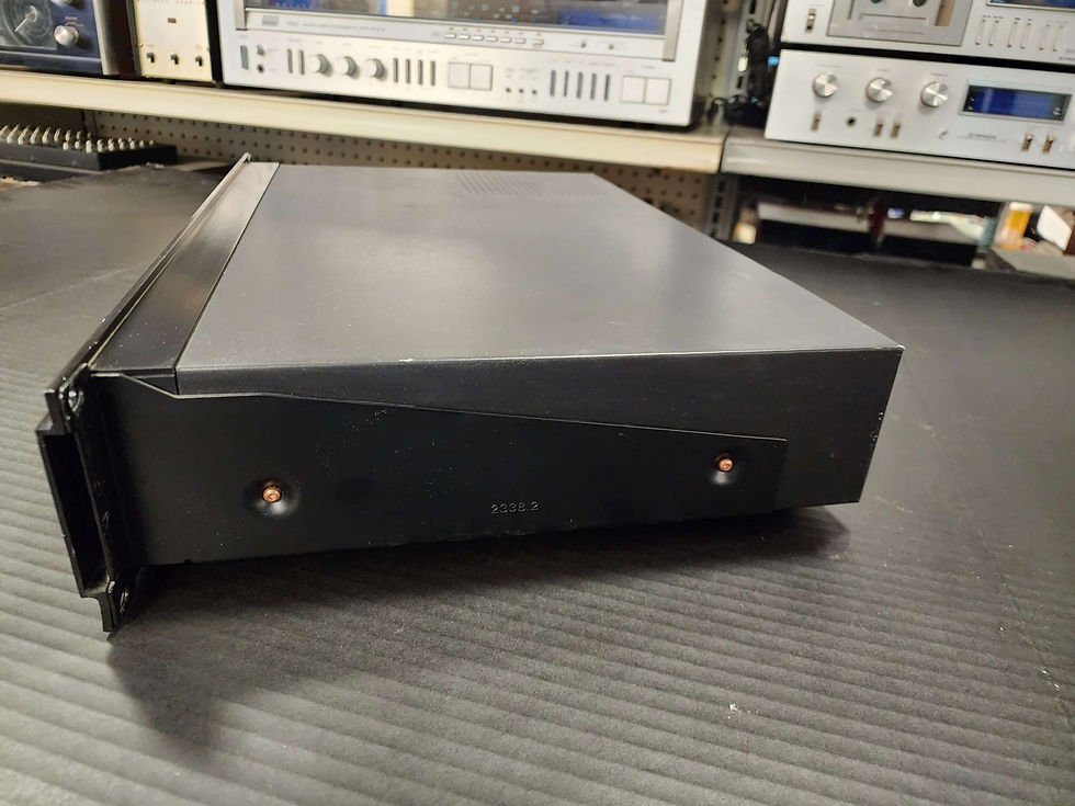 Thumbnail: Marantz CDR-630 Profesional CR Player & Recorder 