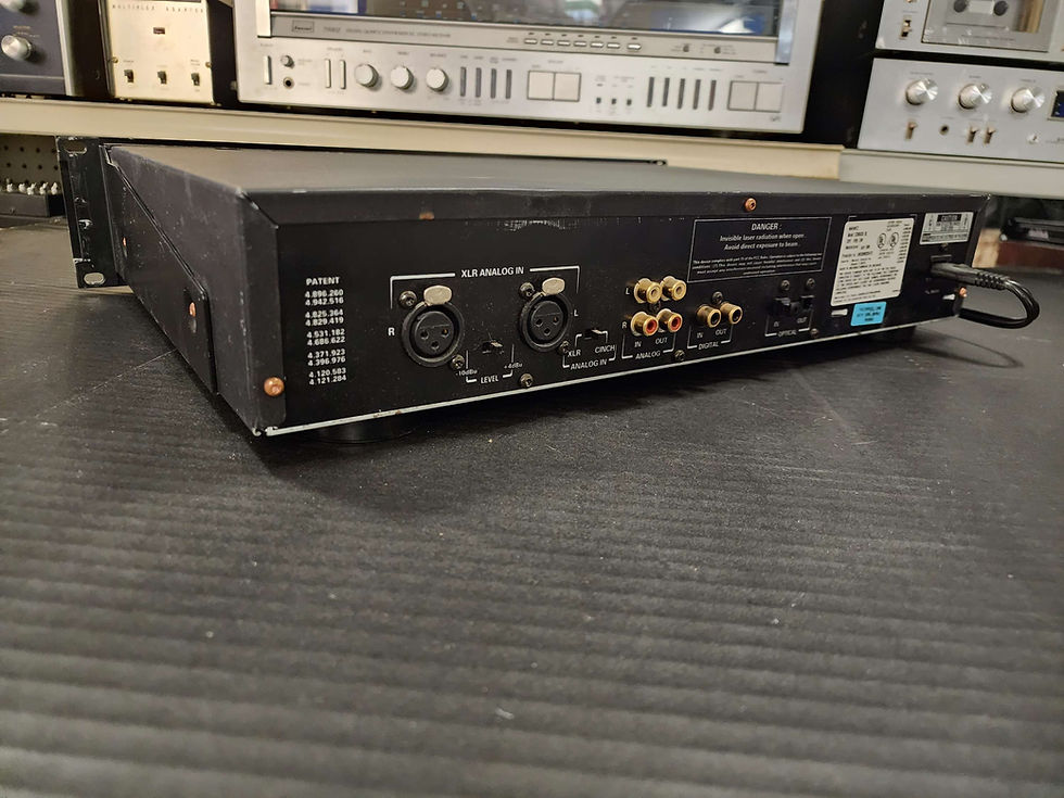 Thumbnail: Marantz CDR-630 Profesional CR Player & Recorder 