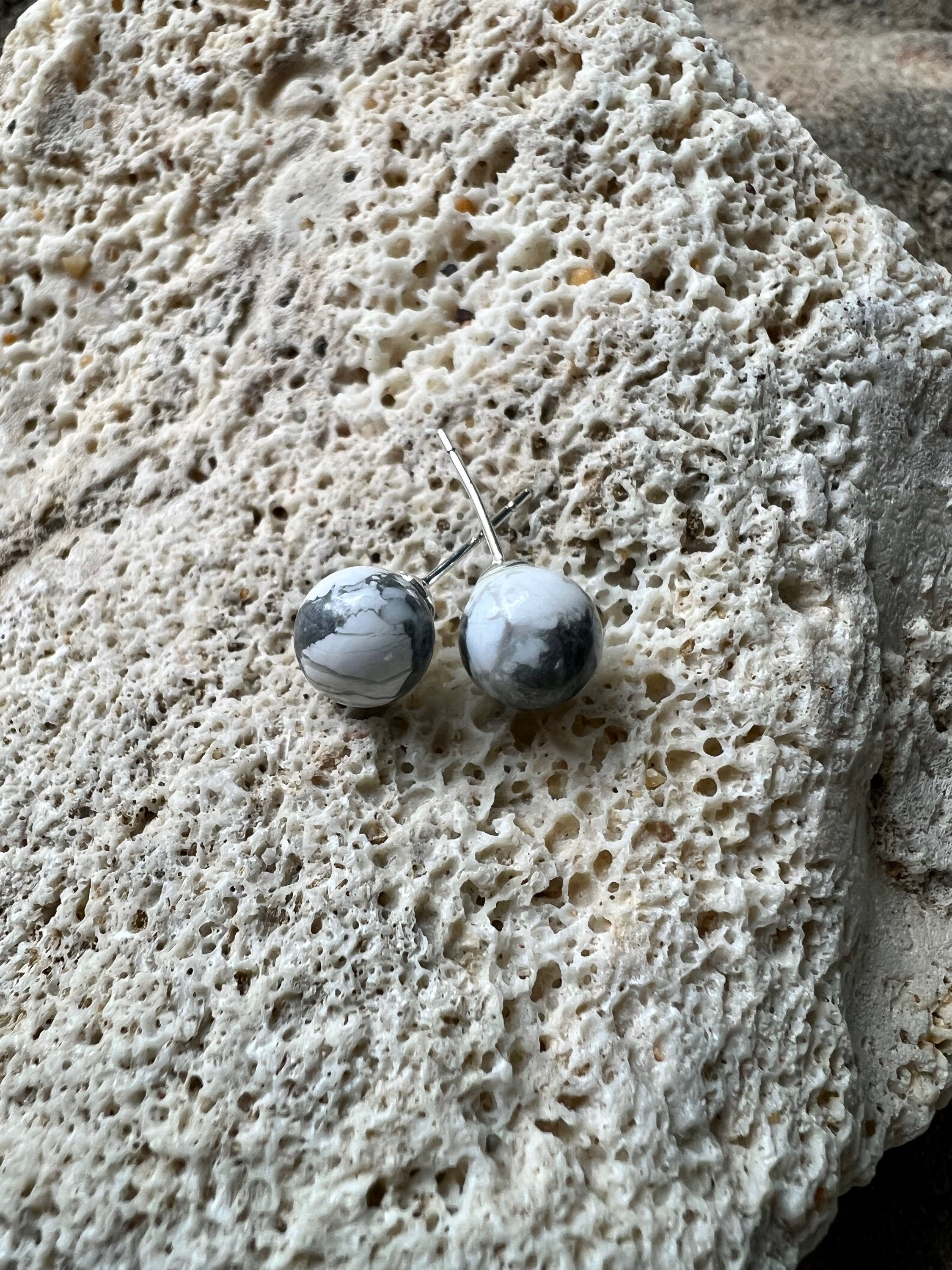 Howlite Crystal Stud Earrings