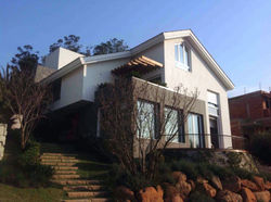 Casa em condomínio fechado na região Metropolitana de Porto Alegre/RS