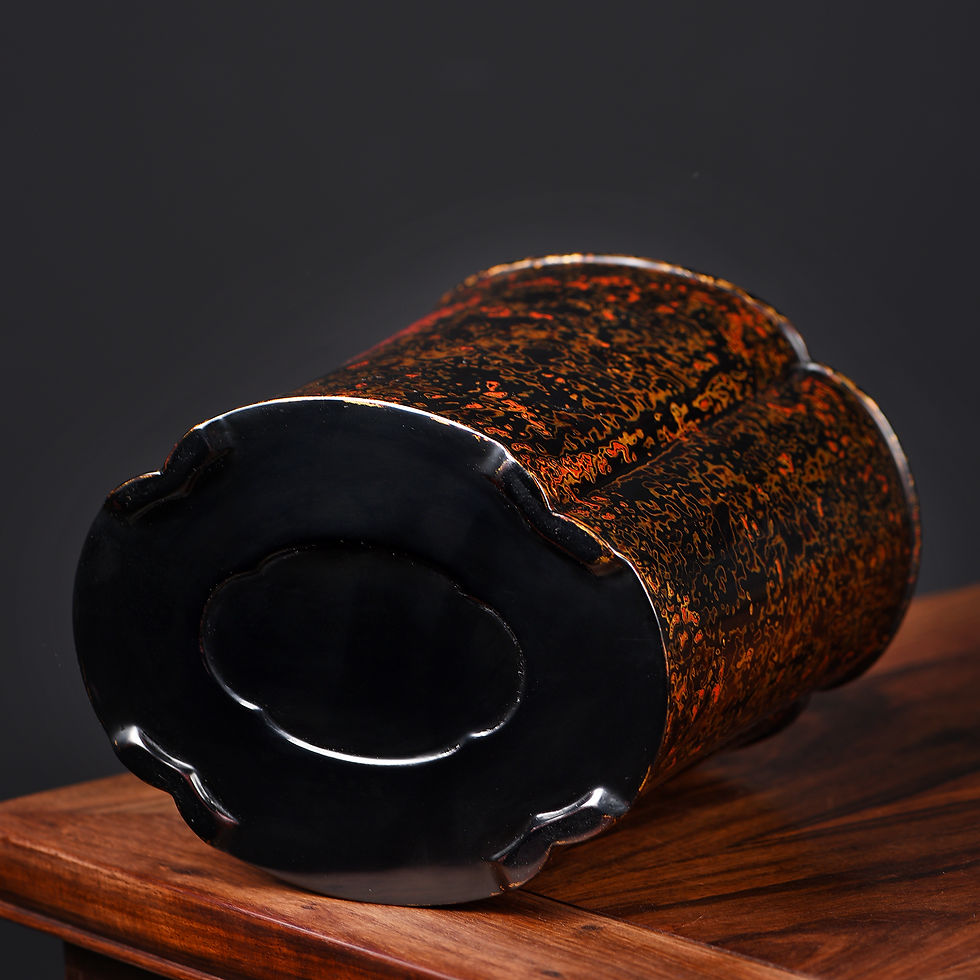 Thumbnail: Begonia Style Pen Holder