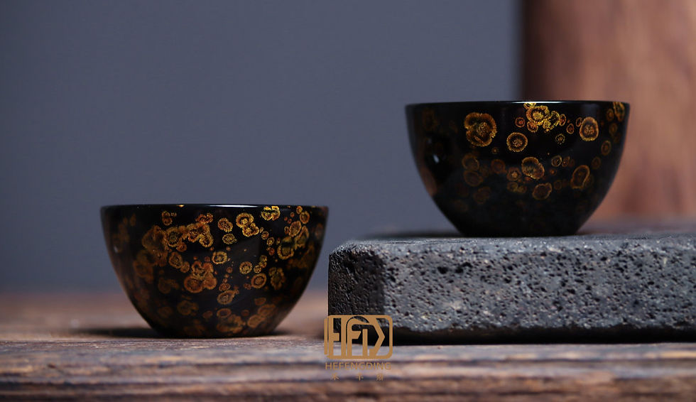 Liu Jin flowing gold lacquer