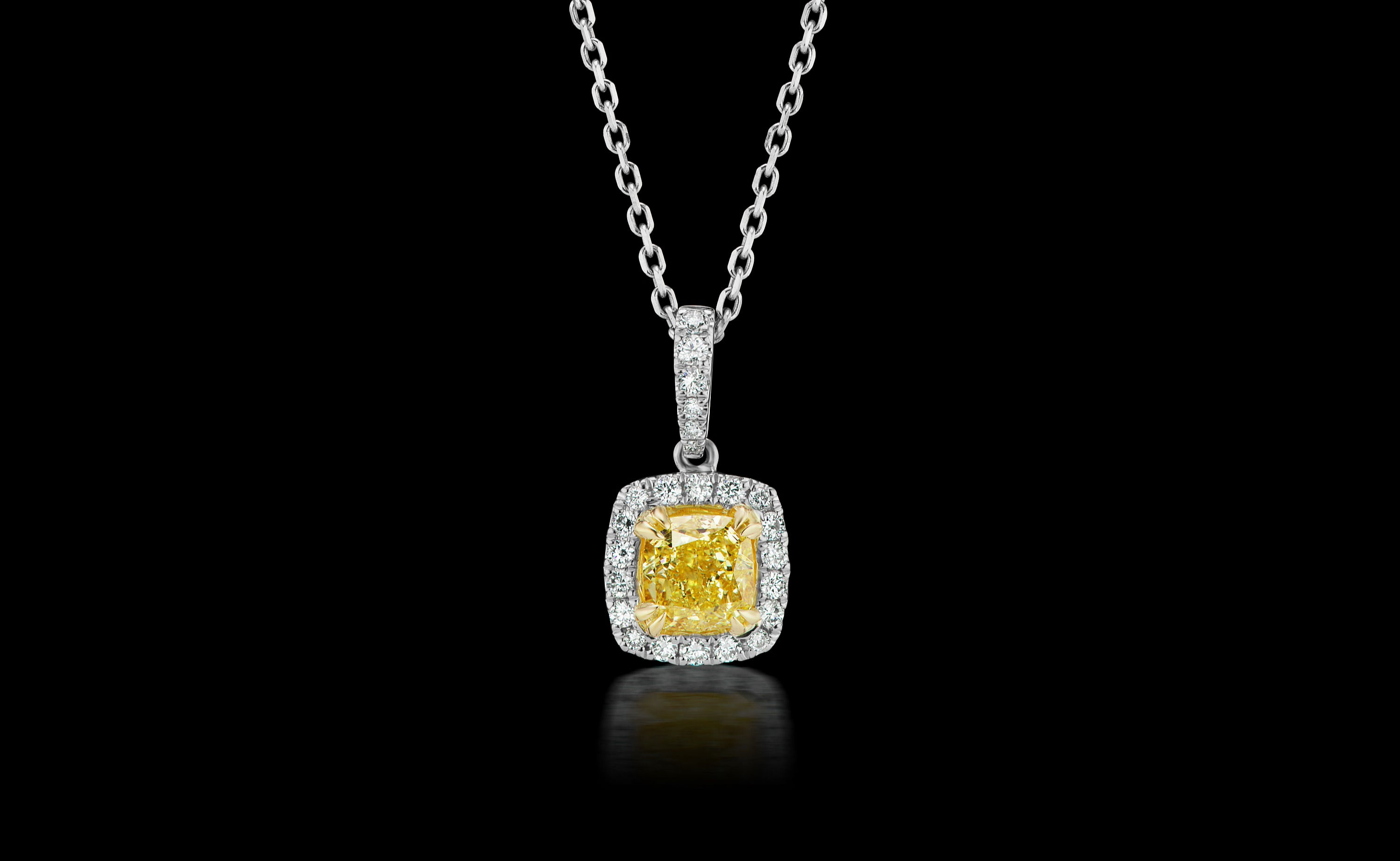 Fancy Yellow Cushion Diamond Pendant in 18K TT Gold ( 1.35 Ct. Tw. )