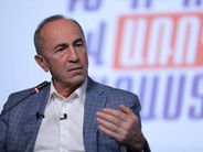 ԲԴԽ ՆԱԽԱԳԱՀԸ ՆԱՊԱՍՏԱԿԻ ՊԵՍ ՓԱԽԱՎ, ԵՐԲ SMS ՍՏԱՑԱՎ․ ՌՈԲԵՐՏ ՔՈՉԱՐՅԱՆ