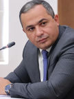 «Ժողովուրդ». 6 անշարժ գույք, 54 մլն դրամ եկամուտ. ինչ է հայտարարագրել Քննչական կոմիտեի նախագահ Արթուր Պողոսյանը