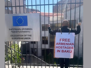 Արմեն Աշոտյանն իր մարտն է մղում Բաքվում գտնվող հայ պատանդների համար․ Աբրահամյան