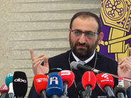 Ես չեմ պատրաստվում դիմել` իմ ծառայությունը դադարեցնելու. ինձ մեղադրում են կուսակրոնության ուխտը խախտելու մեջ, նպատակը քարոզչական է. Արշակ արքեպիսկոպոս