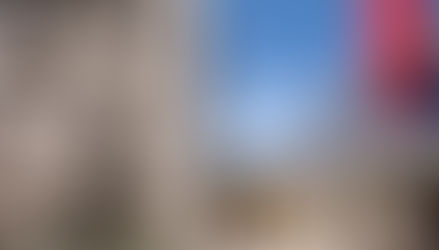 Երևանում Mercedes-ի բեռնախցիկից գողացել են ԱՁ-ի տնօրենի պայուսակը, որում եղել է 32 հազար դոլար, 3,6 մլն դրամ