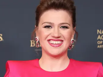Kelly Clarkson cancels Vegas residency opener just before showtime. Why?