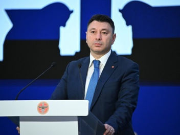 «Ինչ էլ խոսեք, պատմության մեջ մնալու եք որպես Արցախ հանձնածներ» ․ Շարմազանովը փաստեր է հիշեցնում
