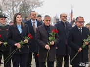 Հայրենիքի պաշտպանության համար զոհվածների հիշատակի օրվա կապակցությամբ ՆԳ նախարարն այցելել է «Եռաբլուր»