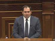 Զինծառայության ժամկետի կրճատումը չի վերաբերում նախկինում ծառայության մեջ գտնվողներին. մեր սիրելի զինվորներն ու նրանց ծնողները պետք է ըմբռնումով մոտենան. Սուրեն Պապիկյան